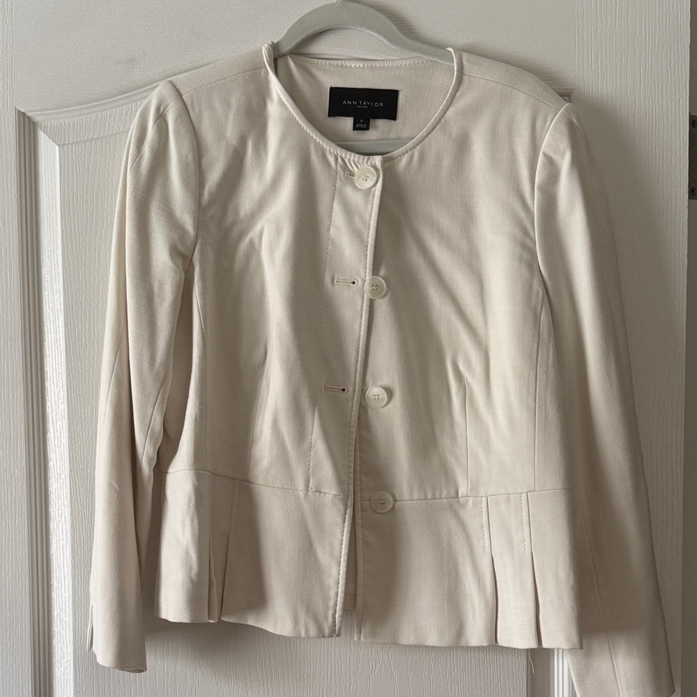 Ann Taylor Cream Round-Neck Button Jacket